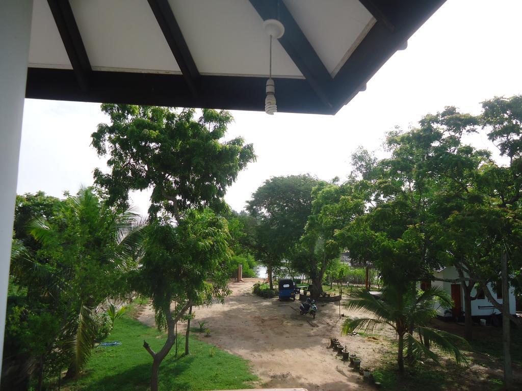 Rock Pool Residence Tangalle Exterior photo