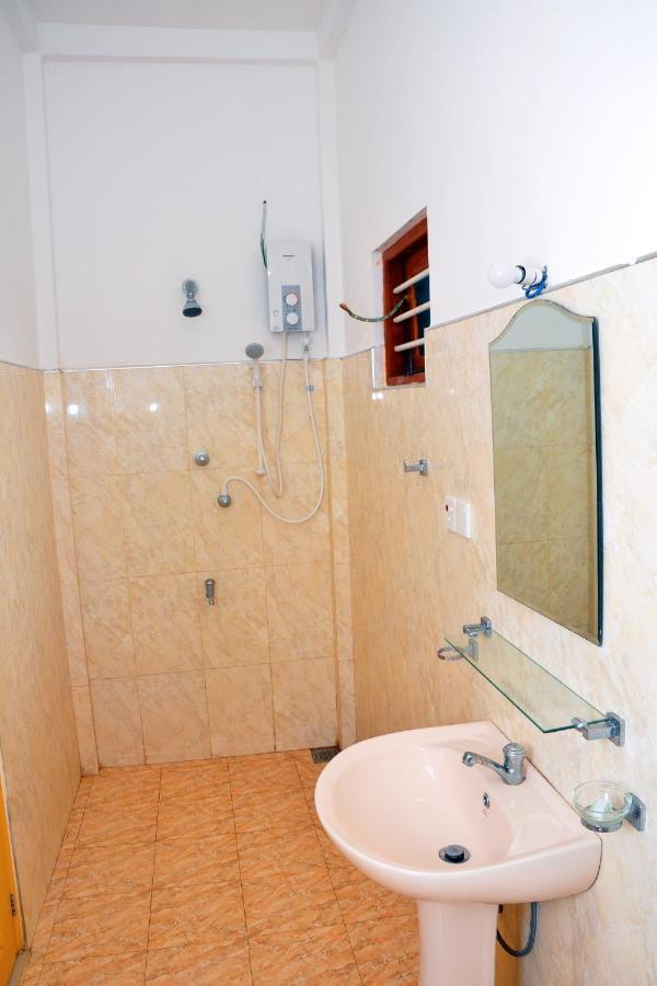 Rock Pool Residence Tangalle Exterior photo