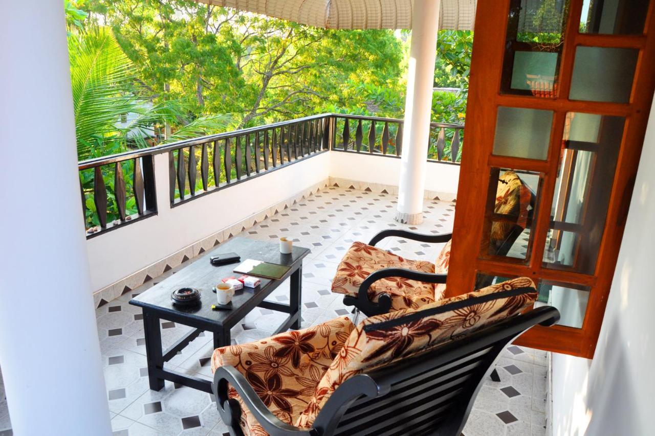 Rock Pool Residence Tangalle Exterior photo
