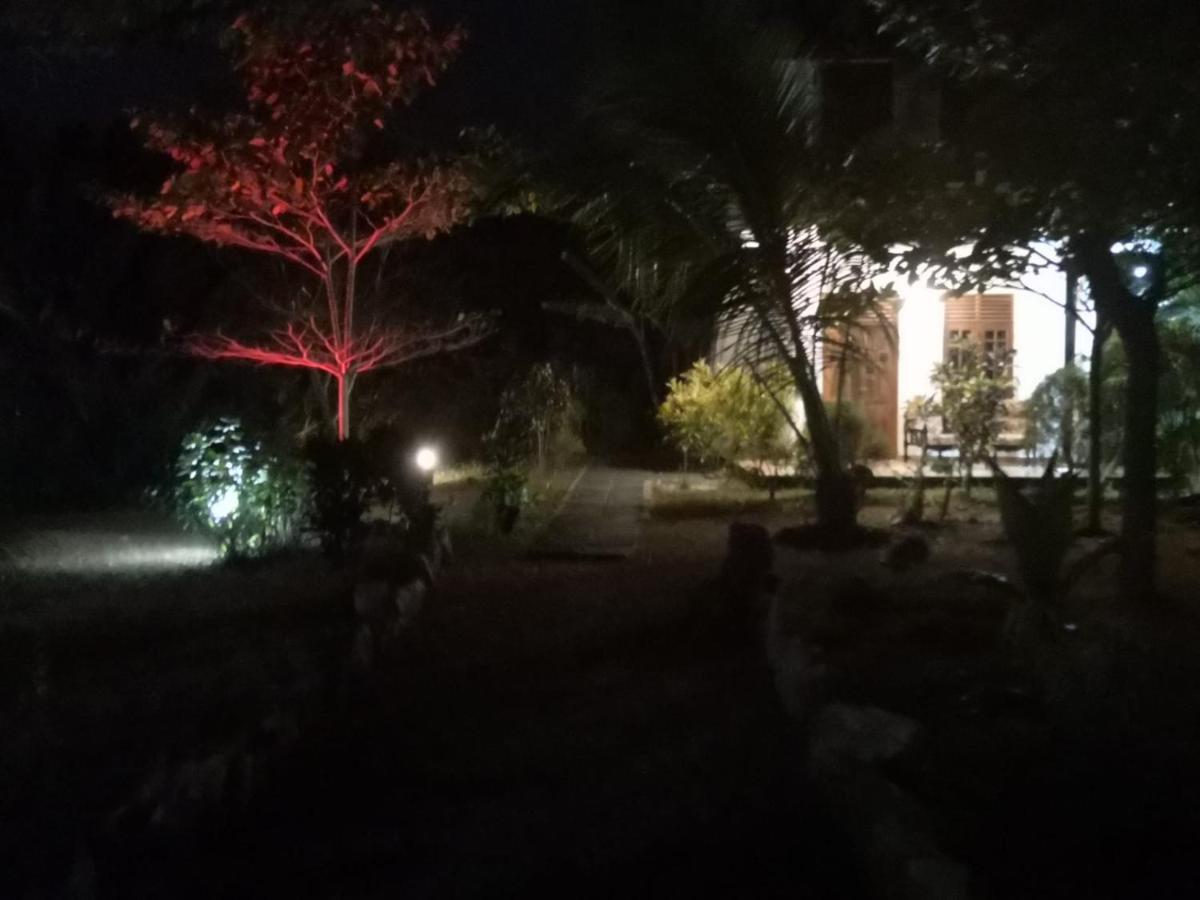 Rock Pool Residence Tangalle Exterior photo